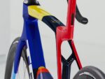 Trek MADONE SLR 9 Di2 Gen 8 - Carbon Road Bike - 2025 - Team Replica - Image 6