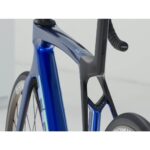 Trek MADONE SL 5 GEN 8 - Carbon Road Bike - 2025 - Hex Blue - Image 7