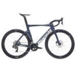 Bianchi OLTRE COMP - 105 Di2 - Carbon Road Bike - 2026 - velvet navy / off white matt