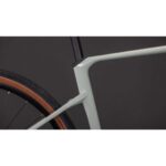 CUBE NUROAD HYBRID C:62 Race 400X - Carbon Electric Gravel Bike - 2026 - reedbeige / black - Image 7