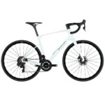 Simplon KIARO EXPERT DI2 105 - Carbon Road Bike - 2025 - Glacier White/Greyish Green Glossy