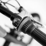 KUbikes 20S MTB 8-Speed Kids Bike - turquoise glitter - Image 4