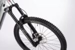 Ghost E-RIOT CF ADVANCED - Mullet Carbon E-MTB - 2025 - misty grey / rebel red - glossy - Image 5