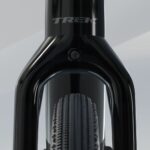 Trek CHECKPOINT SL 5 AXS Gen 3 - Carbon Gravel Bike - 2025 - Trek Black/Matte Carbon Smoke - Image 4