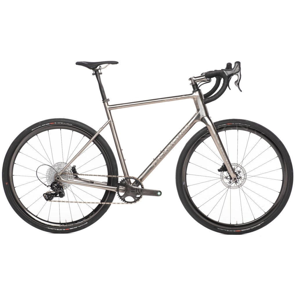 falkenjagd-aristos-r-gravel-get-fast-01-1340555.jpg Falkenjagd ARISTOS R Gravel GET FAST - Titanium Bike - 2025 - Image 1