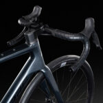 Lapierre PULSIUM 6.0 AXS - Carbon Road Bike - 2025 - gravity grey - Image 4