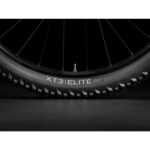 Trek MARLIN 6 Gen 3 - 29" Mountain Bike - 2025 - Rage Red to Deep Dark Blue Fade - Image 5