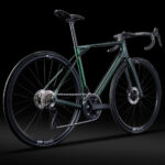 Lapierre PULSIUM 7.0 - Carbon Road Bike - 2025 - undergrowth green - Image 3