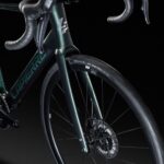 Lapierre PULSIUM 7.0 - Carbon Road Bike - 2025 - undergrowth green - Image 5