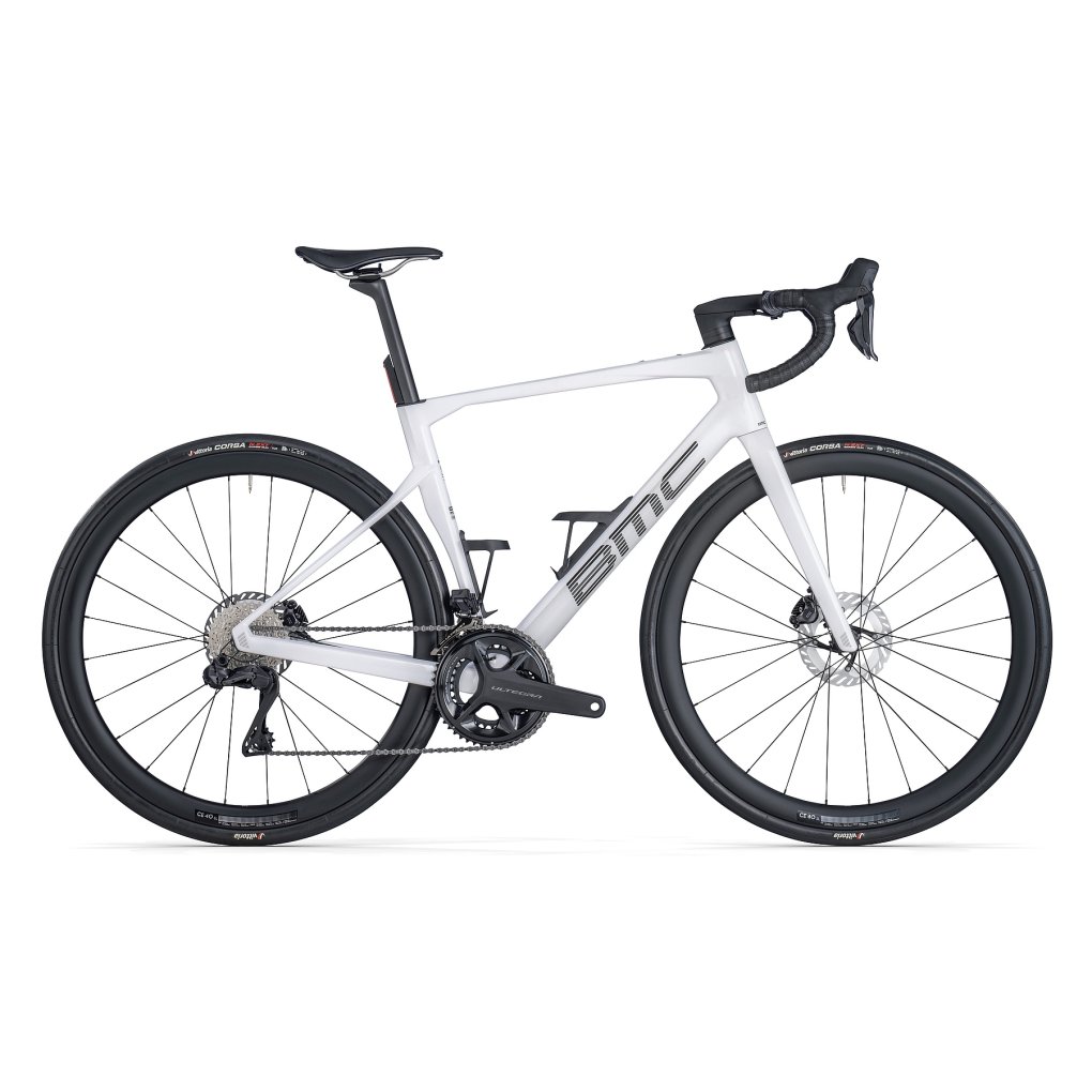 roadmachine-01-four-metallic-white-1-1872753.jpg BMC ROADMACHINE 01 FOUR - Carbon Roadbike - 2026 - metallic white - Image 1