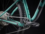 Trek Roscoe 7 - 29" Mountain Bike - 2025 - Miami Green / Trek Black - Image 9