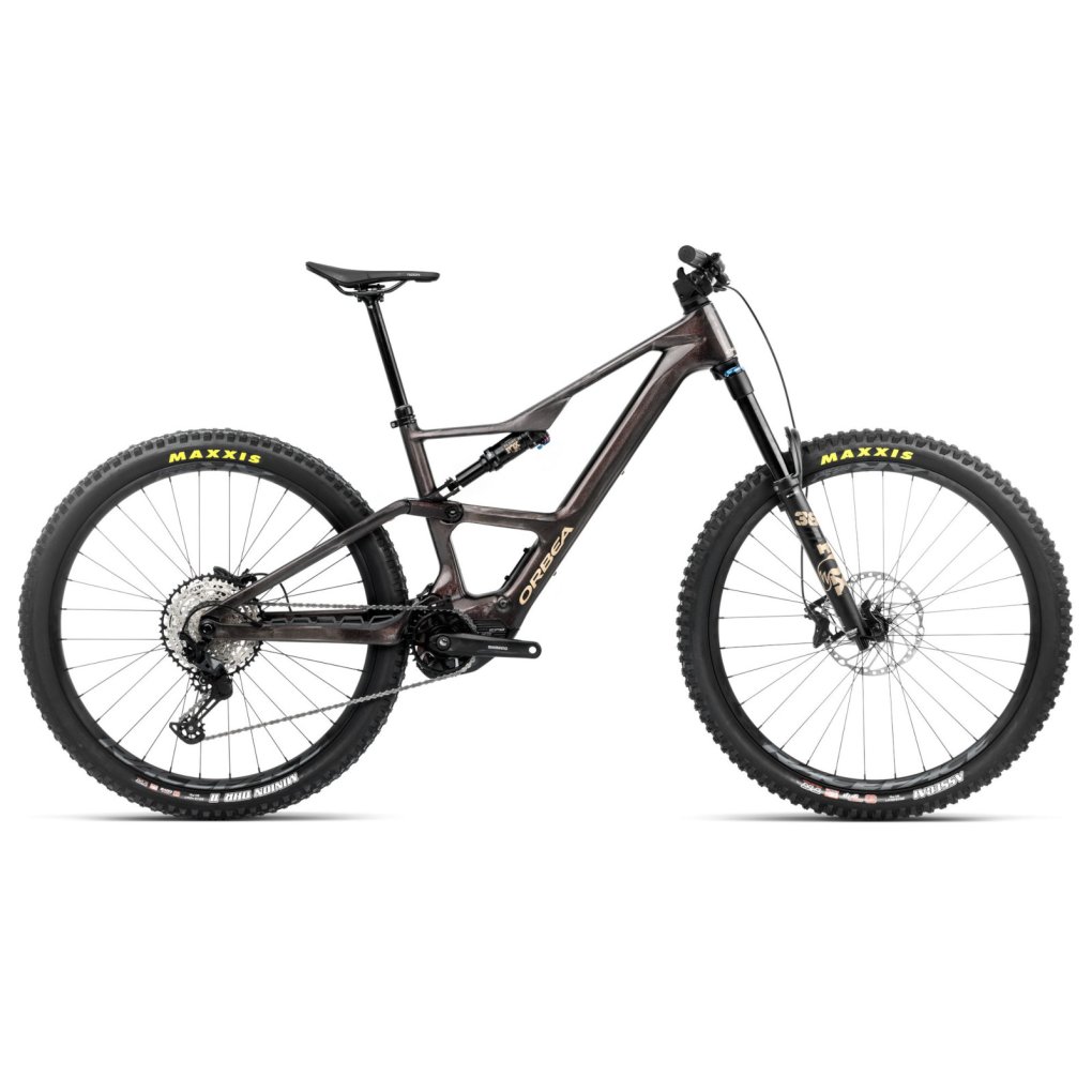 s396-orbea-rise-lt-m20-carbon-1806411.jpg Orbea RISE LT M20 Electric Mountain Bike - 2025 - Cosmic Carbon View - Golden Sand (gloss) - Image 1